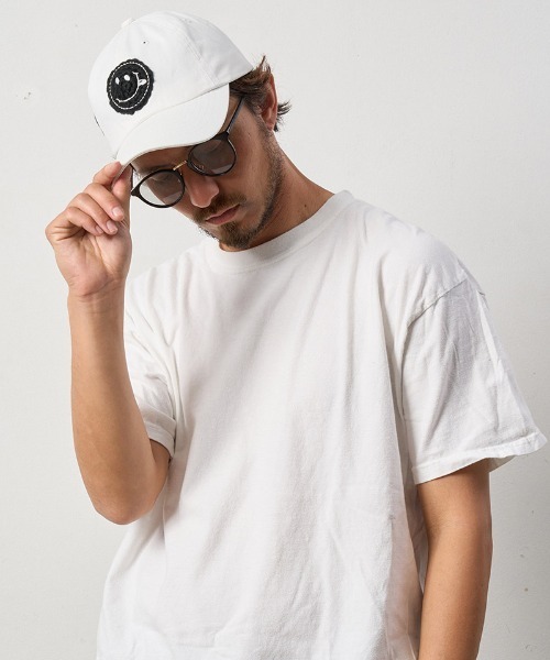 STUD MUFFIN(スタッドマフィン)の「mko12029-コットンツイル カギ編み スマイル&ワッペン コットン ローキャップ(キャップ・メンズ・ホワイト/ブラック・FREE)」の6枚目の写真