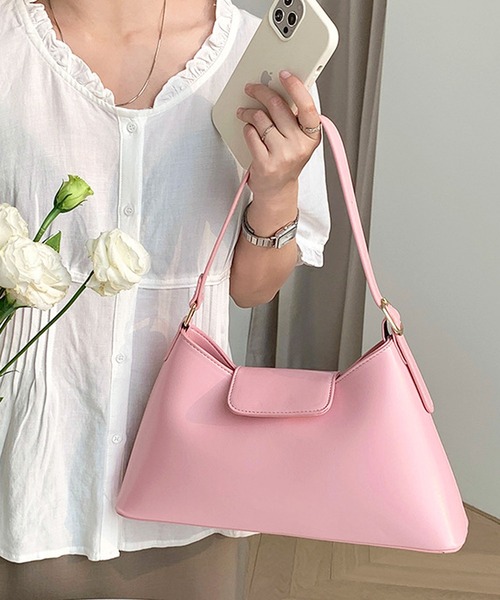 florist（フローリスト）の「スクエア舟形レザーハンドバッグ（ハンドバッグ・レディース・ピンク/グリーン/イエロー/モカ/ブラック/オフホワイト・FREE）」の17枚目の写真