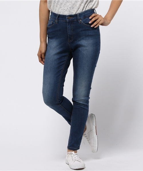 WEGO（ウィゴー）の「WEGO/フィラメントスキニーパンツ（デニムパンツ・レディース・ダークインディゴブルー/ブラック/インディゴブルー/ブルー系その他・SMALL/LARGE/MEDIUM）」の21枚目の写真