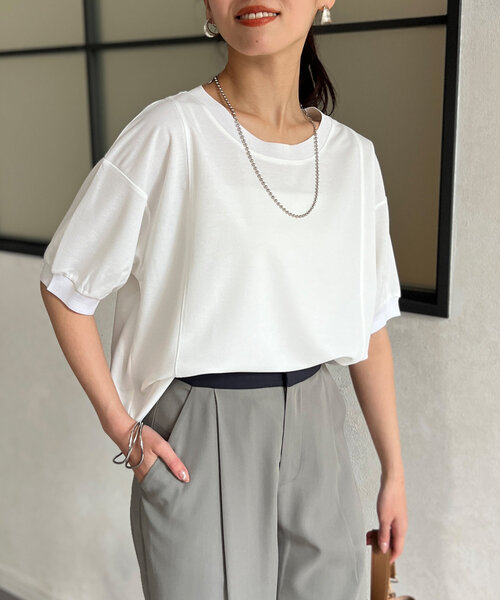 Chez toi（シェトワ）の「UV加工リブ切替Tシャツ（Tシャツ/カットソー・レディース・ブルー/グレイッシュベージュ/ブラック/オフホワイト・FREE）」の7枚目の写真