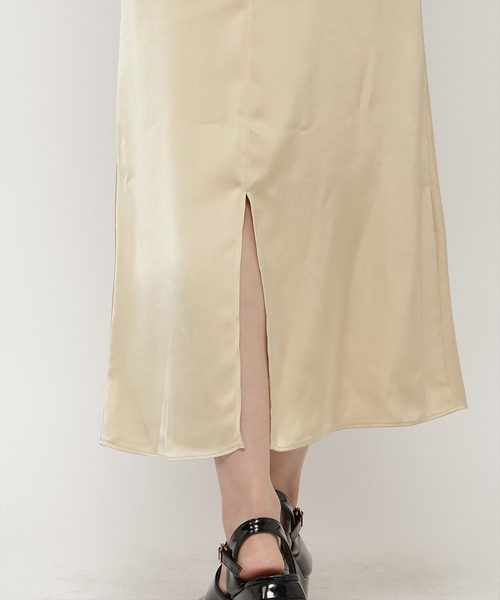REDYAZEL（レディアゼル）の「ハイウエストサテンナロースカート（スカート・レディース・ブラック/ピンク/イエロー・FREE）」の16枚目の写真