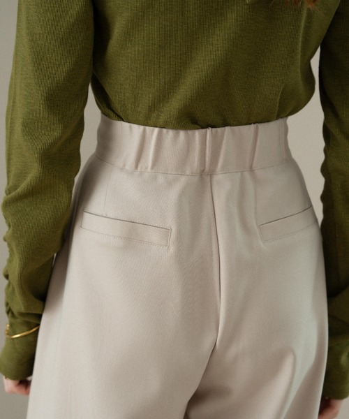 hinari（ヒナリ）の「ラップタックパンツ（その他パンツ・レディース・チャコールグレー/ライトベージュ/ブラック・SMALL/X-SMALL/FREE）」の13枚目の写真