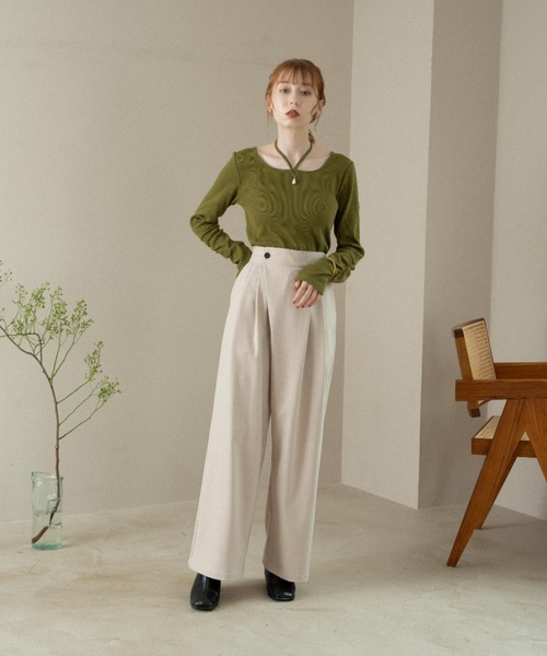 hinari（ヒナリ）の「ラップタックパンツ（その他パンツ・レディース・チャコールグレー/ライトベージュ/ブラック・SMALL/X-SMALL/FREE）」の15枚目の写真