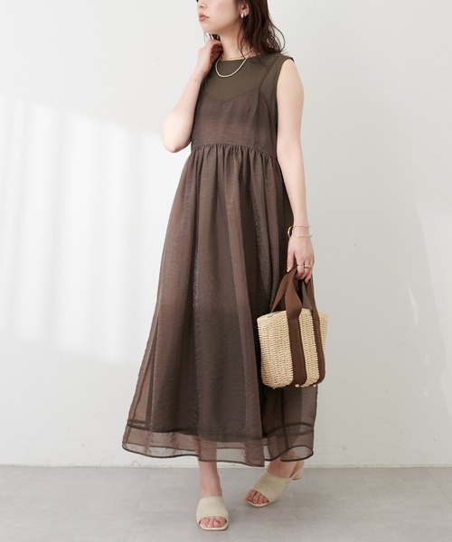 natural couture（ナチュラルクチュール）の「【WEB限定】シアーキャミワンピース&テレコリブワンピースセット（ワンピース・レディース・ブラウン/スミクロ/アイボリー/グレー・FREE）」の12枚目の写真