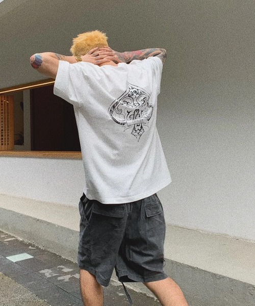 DIAVEL（ディアベル）の「【ユニセックス】エースフラッグプリントTシャツ（Tシャツ/カットソー・レディース・ホワイト/ブラック・M）」の9枚目の写真