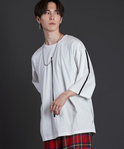 NO ID.(ノーアイディ)の「mlt4827-ラインプリント7分袖BIG-T Tシャツ(Tシャツ/カットソー・メンズ・ブラック/ホワイト/グレー・ONE SIZE)」の10枚目の写真