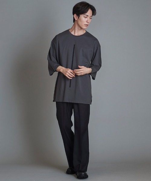 NO ID.(ノーアイディ)の「mlt4827-ラインプリント7分袖BIG-T Tシャツ(Tシャツ/カットソー・メンズ・ブラック/ホワイト/グレー・ONE SIZE)」の18枚目の写真