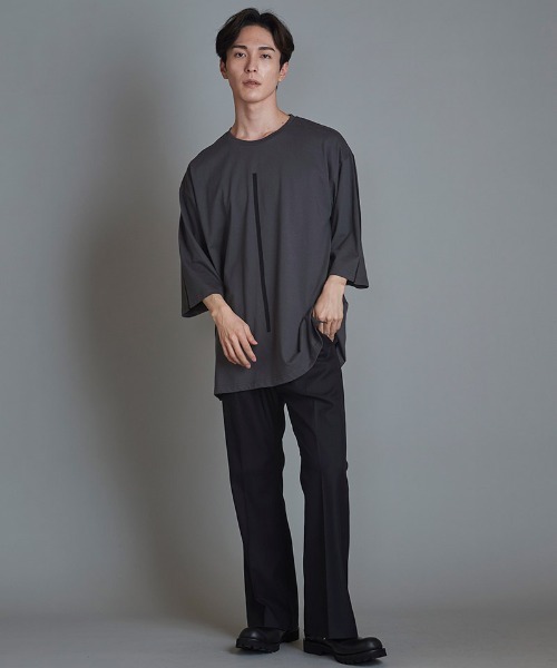 NO ID.(ノーアイディ)の「mlt4827-ラインプリント7分袖BIG-T Tシャツ(Tシャツ/カットソー・メンズ・ブラック/ホワイト/グレー・ONE SIZE)」の19枚目の写真
