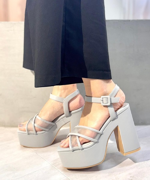 ESPERANZA(エスペランサ)の「【ラク盛り/約12㎝】ラク盛り厚底サンダル(サンダル・レディース・ブラック系2/アイボリー/アイボリー系2/ブラック系8/ブラック/ブルー系その他4/グレー系4/ピンク系9/ブラック系5/ホワイト系6・L/M/S/LL)」の20枚目の写真