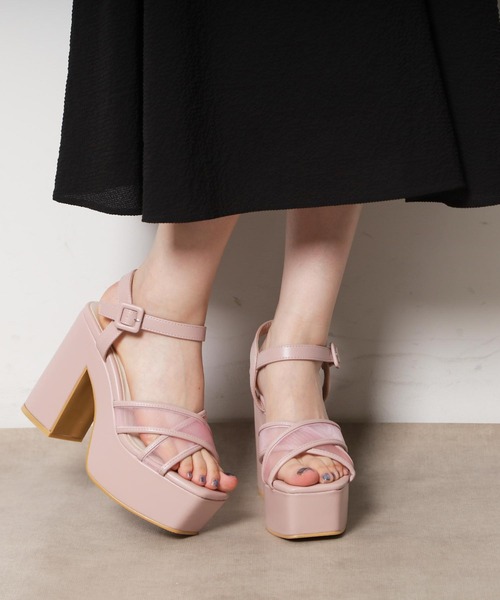 ESPERANZA（エスペランサ）の「【ラク盛り／サンダル】リピーター続出／脚長美脚　ラク盛り厚底サンダル（サンダル・レディース・ブラック系2/アイボリー/アイボリー系2/ブラック系8/ブラック/ブルー系その他4/グレー系4/ピンク系9/ブラック系5/ホワイト系6・L/M/S/LL）」の22枚目の写真