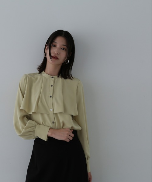 N.（N. Natural Beauty Basic）（エヌエヌナチュラルビューティーベーシック）の「◆◇ ケープディティールブラウス（シャツ/ブラウス・レディース・イエロー/オフホワイト/ブラック/グレー系その他・MEDIUM）」の10枚目の写真