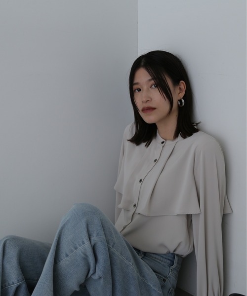 N.（N. Natural Beauty Basic）（エヌエヌナチュラルビューティーベーシック）の「◆◇ ケープディティールブラウス（シャツ/ブラウス・レディース・イエロー/オフホワイト/ブラック/グレー系その他・MEDIUM）」の15枚目の写真