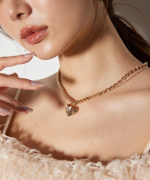 rienda（リエンダ）の「メタリックハートネックレス（ネックレス・レディース・ゴールド/シルバー・FREE）」の2枚目の写真