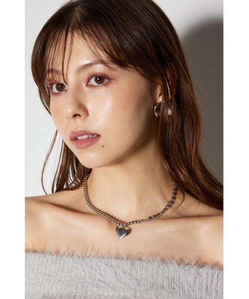 rienda（リエンダ）の「メタリックハートネックレス（ネックレス・レディース・ゴールド/シルバー・FREE）」の6枚目の写真