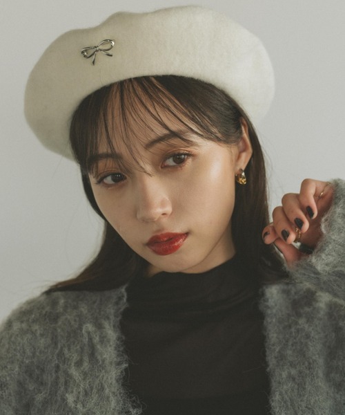 VANNIE U(ヴァニーユー)の「リボンピンベレー帽/取り外し可能(ハンチング/ベレー帽・レディース・グレー/アイボリー/ブラック・FREE)」の13枚目の写真