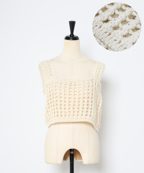 MINERTE（ミネルテ）の「【MINERTE】flip-sequin knit bustier / 格子編みスパンコール付きニットビスチェ（キャミソール・レディース・アイボリー/ブラック・FREE）」の3枚目の写真