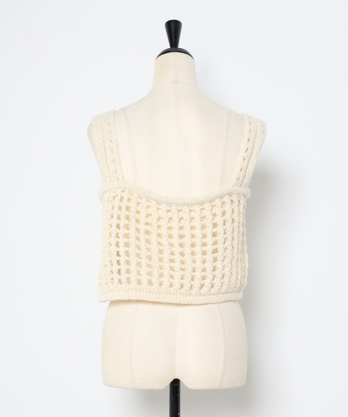 MINERTE（ミネルテ）の「【MINERTE】flip-sequin knit bustier / 格子編みスパンコール付きニットビスチェ（キャミソール・レディース・アイボリー/ブラック・FREE）」の6枚目の写真