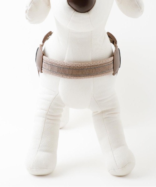 moncheri(モンシェリ)の「ソフトメッシュハーネス(リード/ハーネス/首輪・レディース・ベージュ・S/M)」の19枚目の写真