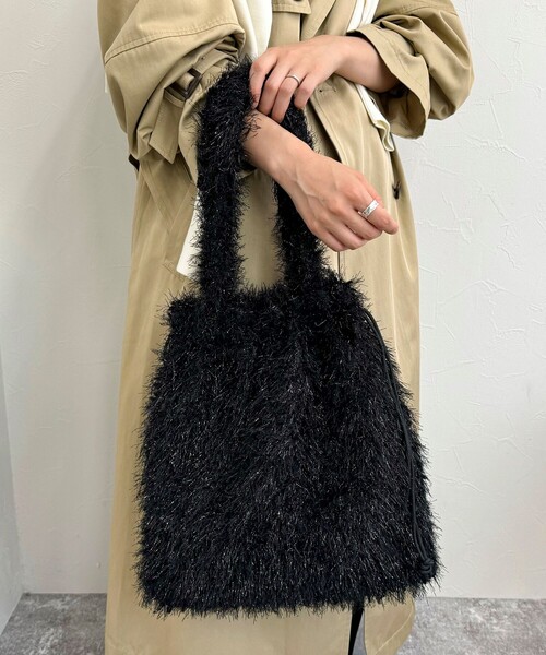 fredy emue（フレディエミュ）の「ラメモコモールドロスト トートバック（トートバッグ・レディース・ライトグレー/ブラック・FREE）」の2枚目の写真