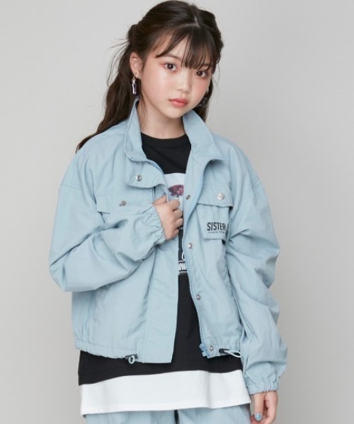 SISTER JENNI(SISTER JENNI)の「【はっ水加工】シャカシャカショート丈ブルゾン(ブルゾン・キッズ・ブラック/サックスブルー・130cm/140cm/150cm/160cm)」の1枚目の写真