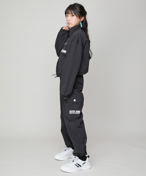 SISTER JENNI(SISTER JENNI)の「【はっ水加工】シャカシャカショート丈ブルゾン(ブルゾン・キッズ・ブラック/サックスブルー・130cm/140cm/150cm/160cm)」の7枚目の写真
