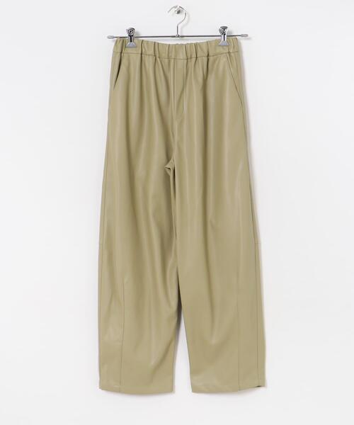 URBAN RESEARCH（アーバンリサーチ）の「レザーライクコクーンパンツ（その他パンツ・レディース・ブラック/ベージュ・FREE）」の13枚目の写真