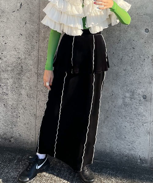 junoah(ジュノア)の「配色メロウベロアレイヤードスカート(スカート・レディース・モカ/ダークグレー/ブラック・MEDIUM/LARGE/X-LARGE)」の6枚目の写真