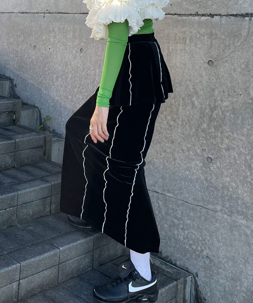 junoah(ジュノア)の「配色メロウベロアレイヤードスカート(スカート・レディース・モカ/ダークグレー/ブラック・MEDIUM/LARGE/X-LARGE)」の8枚目の写真