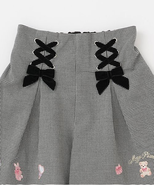 セール】【人気商品再入荷】【直営店で取り扱い無し】クマ