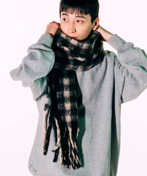 FREAK'S STORE(フリークスストア)の「ブロックチェック ボリューム マフラー(マフラー・メンズ・ブラック/オレンジ・フリ-)」の1枚目の写真