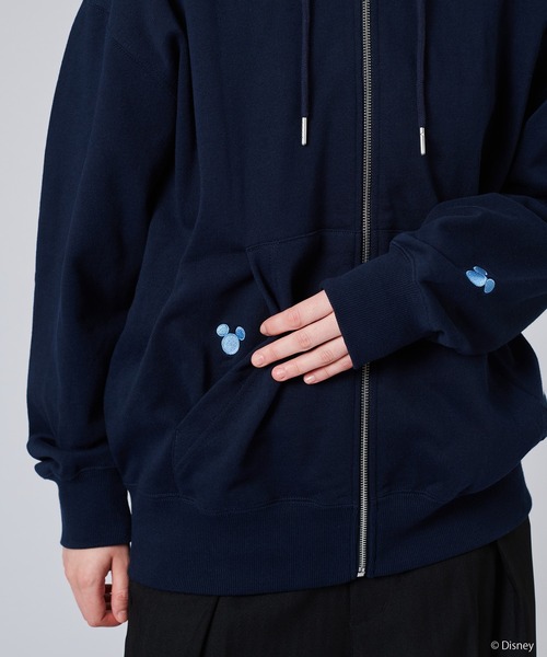 ONCILY（オンシェリー）の「【 Disney / Mickey Mouse 】 HIDDEN LOGO