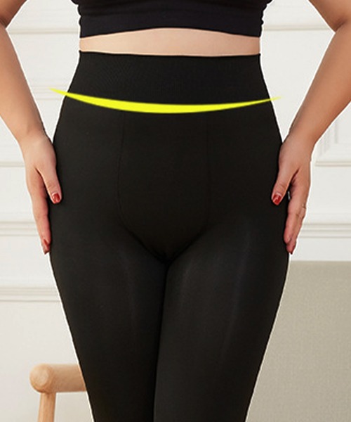 DiamondHearts（ダイヤモンドハーツ）の「【大きいサイズ】極暖タイツ 裏起毛9分タイツ（タイツ/ストッキング・レディース・ブラック・FREE）」の2枚目の写真