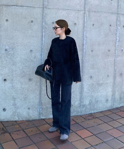 LAULEN(ローレン)の「crew neck shaggy knit /クルーネックシャギー ニット(ニット/セーター・レディース・ブラック/グレー/アイボリー・FREE)」の11枚目の写真