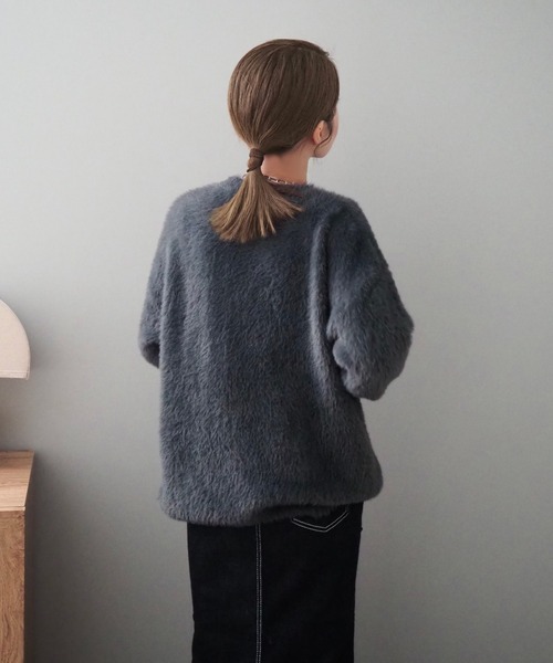 LAULEN(ローレン)の「crew neck shaggy knit /クルーネックシャギー ニット(ニット/セーター・レディース・ブラック/グレー/アイボリー・FREE)」の13枚目の写真