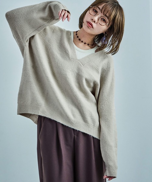 Fashion Letter(ファッションレター)の「【M-5L】深めVネック ニットプルオーバー(ニット/セーター・レディース・ブラック/ライトグレー・4L~5L/LL~3L/M~L)」の16枚目の写真