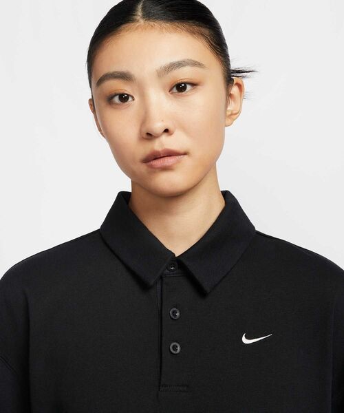 NIKE（ナイキ）の「ナイキ スポーツウェア エッセンシャル ウィメンズ オーバーサイズド ロングスリーブ ポロ / Nike Sportswear Essential Women's Oversized Long-Sleeve Polo FZ5814-010 Black（ポロシャツ・レディース・ブラック・2XL/L/M/S/XL/XS）」の10枚目の写真