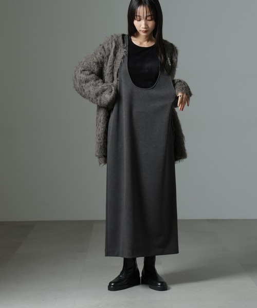 NANO universe（ナノユニバース）の「前後2wayクルーネックストレートラインジャンスカ（ジャンパースカート・レディース・グレー/ベージュ/チャコール・FREE）」の3枚目の写真