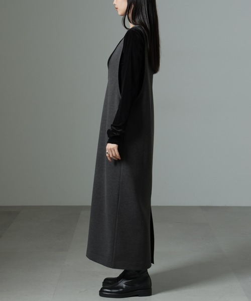 NANO universe（ナノユニバース）の「前後2wayクルーネックストレートラインジャンスカ（ジャンパースカート・レディース・グレー/ベージュ/チャコール・FREE）」の10枚目の写真
