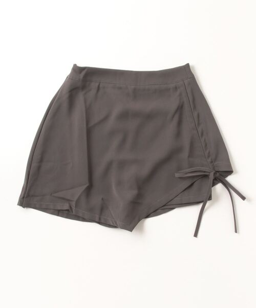 Per sist ence(パーシエンス)の「サイドシャーリングミニスカパン/ショートパンツ/ミニスカート(その他パンツ・レディース・ブラウン/グレー/ブラック・MEDIUM/LARGE/X-LARGE)」の19枚目の写真