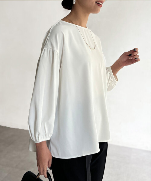 Chez toi(シェトワ)の「【セレモニー対応可】シンプルブラウス(シャツ/ブラウス・レディース・ネイビー/オフホワイト・FREE)」の2枚目の写真