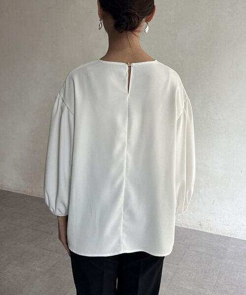 Chez toi(シェトワ)の「【セレモニー対応可】シンプルブラウス(シャツ/ブラウス・レディース・ネイビー/オフホワイト・FREE)」の4枚目の写真