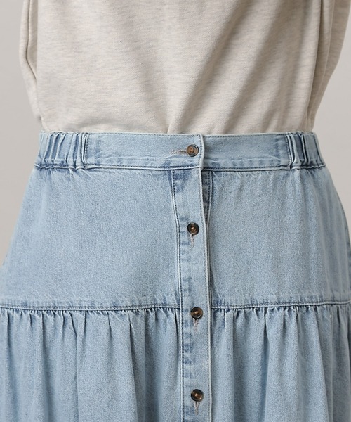 COLONY 2139（コロニートゥーワンスリーナイン）の「デニムティアードボタンスカート（デニムスカート・レディース・サックスブルー/ネイビー・SMALL/MEDIUM）」の22枚目の写真