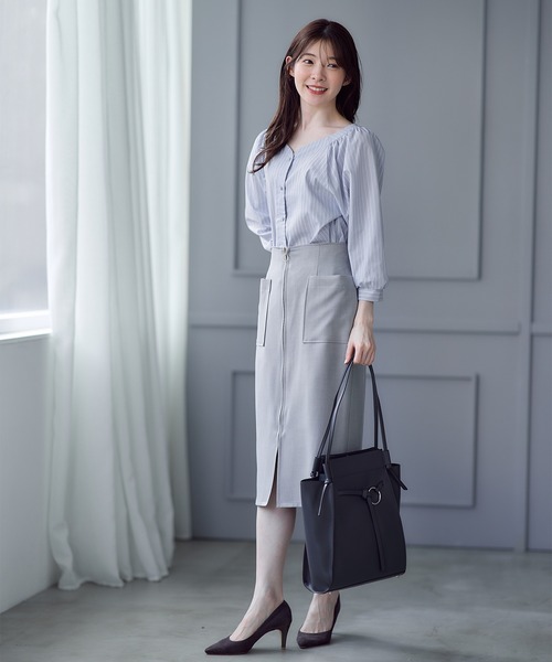 12Twelve Agenda（トゥエルブ　アジェンダ）の「ラメストライプ前後2wayブラウス（シャツ/ブラウス・レディース・サックスブルー/オフホワイト/イエロー・M）」の15枚目の写真