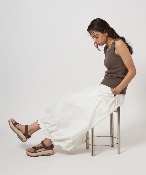 Teva（テバ）の「【別注】＜Teva＞HURRICANE XLT2 AMPSOLE サンダル（サンダル・レディース・ダークブラウン/オフホワイト・5/6/7/8）」の18枚目の写真