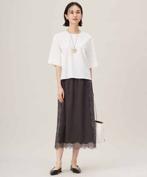 自由区(ジユウク)の「LIPストレッチプルオーバー ブラウス(シャツ/ブラウス・レディース・ベージュ系/アイボリー系/ブラック系・32)」の8枚目の写真