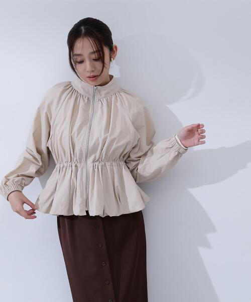 NATURAL BEAUTY BASIC（ナチュラルビューティーベーシック）の「◇スタンドネックバルーンブルゾン（ブルゾン・レディース・ベージュ/ブルー/ブラック・MEDIUM/SMALL）」の19枚目の写真