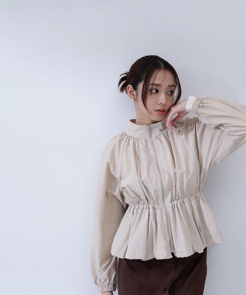 NATURAL BEAUTY BASIC（ナチュラルビューティーベーシック）の「◇スタンドネックバルーンブルゾン（ブルゾン・レディース・ベージュ/ブルー/ブラック・MEDIUM/SMALL）」の21枚目の写真