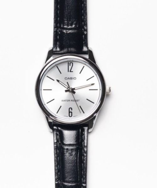 CASIO(カシオ)の「"CASIO(カシオ)"アナログ ラウンド シルバー レザー 腕時計(アナログ腕時計・レディース・ブラック/ブルー/シルバー/シルバー系その他/ホワイト/ホワイト系その他/ブラック系その他・FREE)」の7枚目の写真