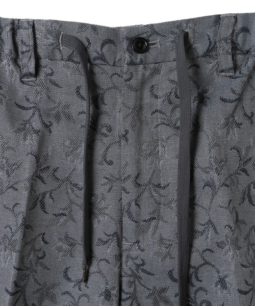 MEN'S BIGI（メンズビギ）の「ジャガードハーフパンツ（その他パンツ・メンズ・カーキ/ライトグレー・02/03）」の12枚目の写真