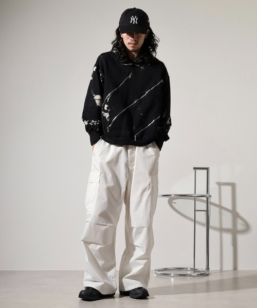 REGIEVO(レジエボ)の「Zipper design pullover hoodie / ファスナーデザイン プルオーバーパーカー フーディー unisex(パーカー・メンズ・ブラック/ホワイト・M/L)」の16枚目の写真